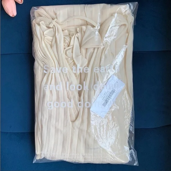 Reformation Rafina dress - Picture 11 of 16